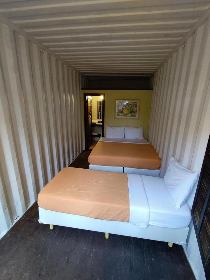 Container Eco Suites Cabo Frio Bagian luar foto